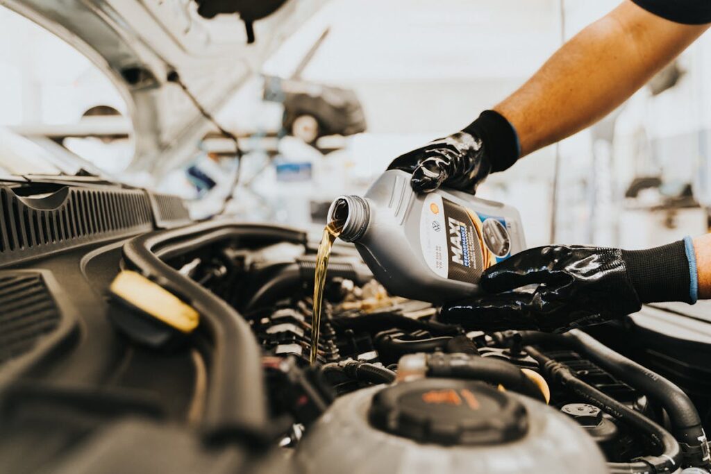 Fill up the oil